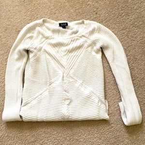 Creme sweater